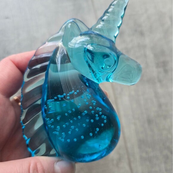 Blown Glass Unicorn Turquoise Clear Paperweight Gift Controlled Bubbles Vintage - Picture 7 of 8
